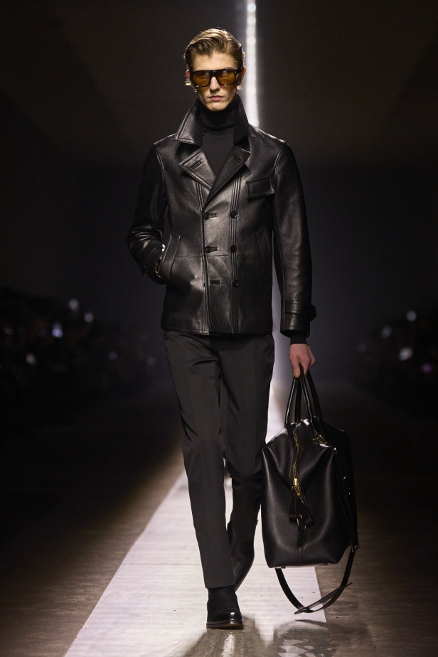 عرض أزياء Tom Ford لخريف وشتاء 2024-2025 في ميلانو