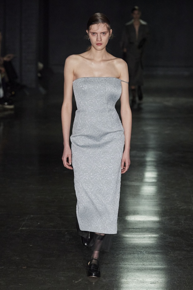 مجموعة Emilia Wickstead لموسم خريف وشتاء 2024- 2025 في لندن