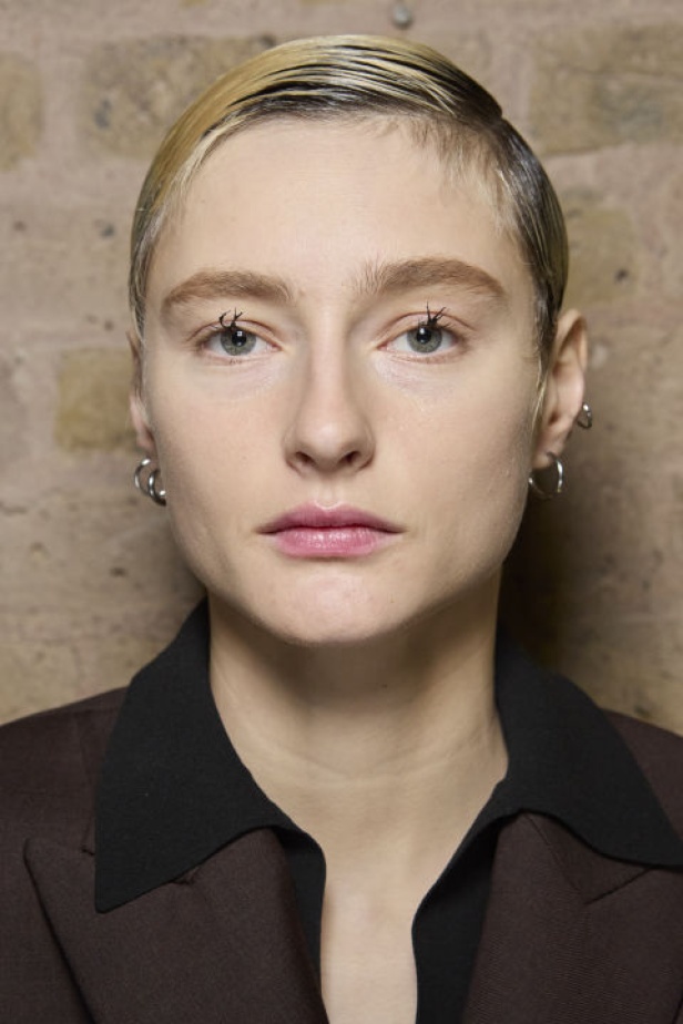 مجموعة Emilia Wickstead لموسم خريف وشتاء 2024- 2025 في لندن