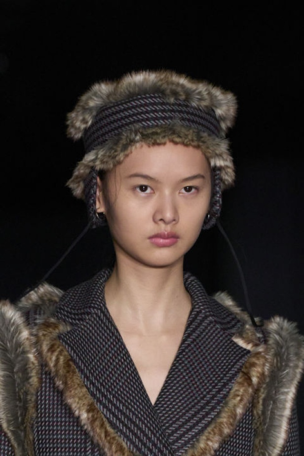 مجموعة Emilia Wickstead لموسم خريف وشتاء 2024- 2025 في لندن