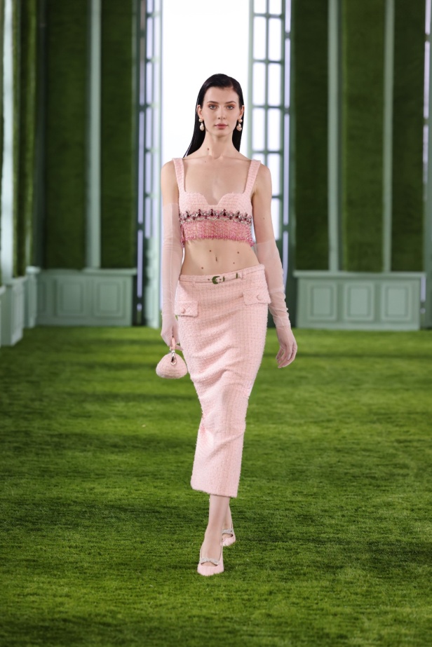  مجموعة جورج حبيقة لخريف وشتاء 2024