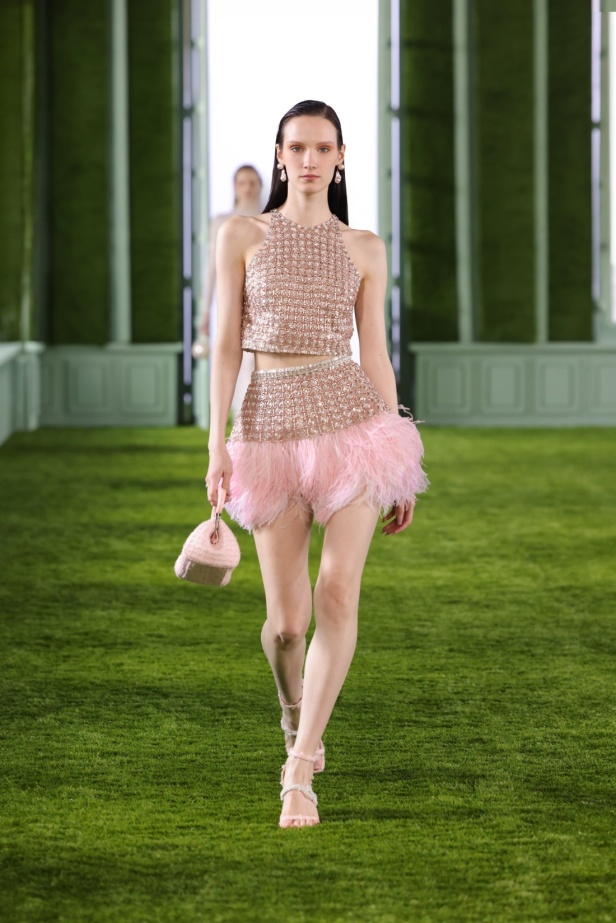  مجموعة جورج حبيقة لخريف وشتاء 2024