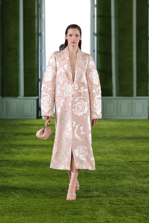  مجموعة جورج حبيقة لخريف وشتاء 2024