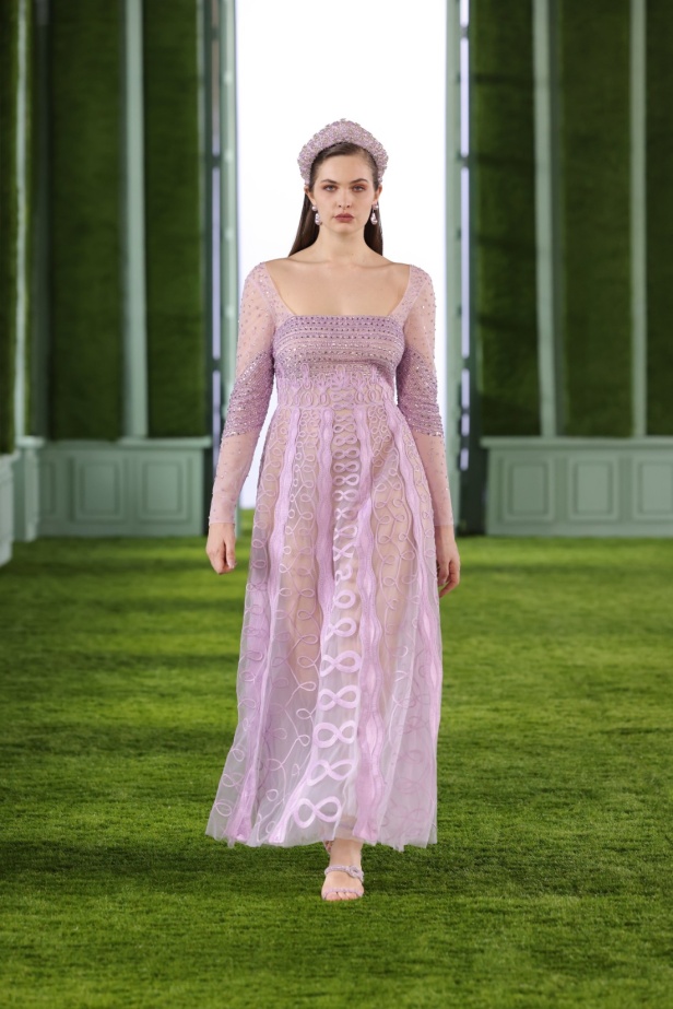  مجموعة جورج حبيقة لخريف وشتاء 2024