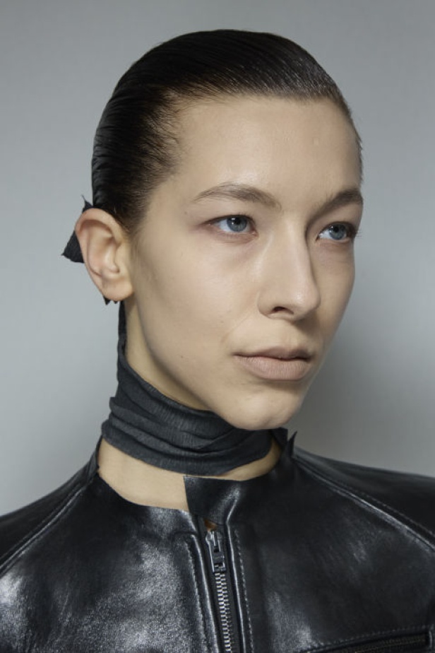 مجموعة Acne Studios لخريف وشتاء 2024