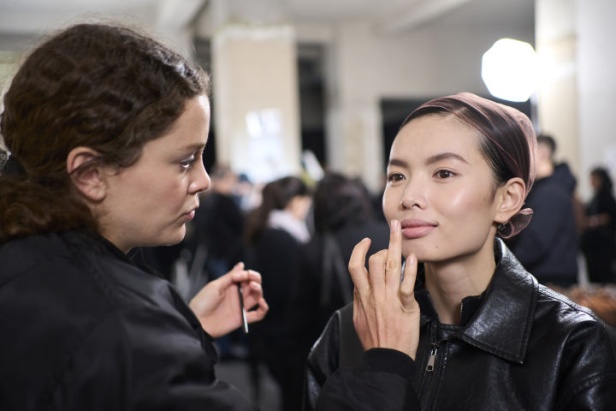 مجموعة Akris لخريف وشتاء 2024