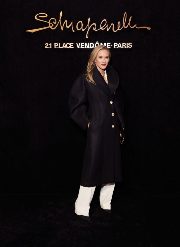 مجموعة Schiaparelli لخريف وشتاء 2024.. فخامة معتادة وعالم من الإبداع