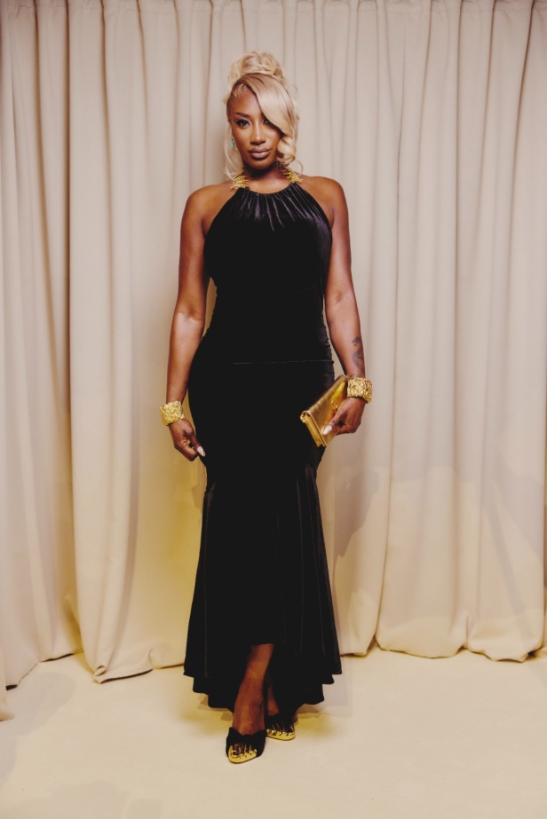 مجموعة Schiaparelli لخريف وشتاء 2024.. فخامة معتادة وعالم من الإبداع