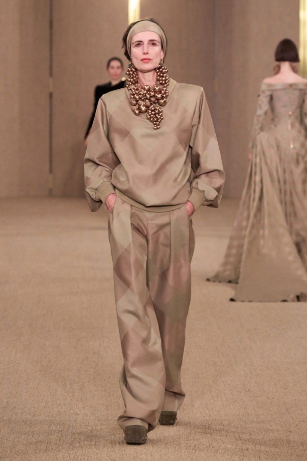 مجموعة Balmain لخريف وشتاء 2024