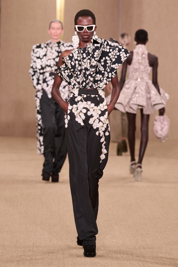 مجموعة Balmain لخريف وشتاء 2024