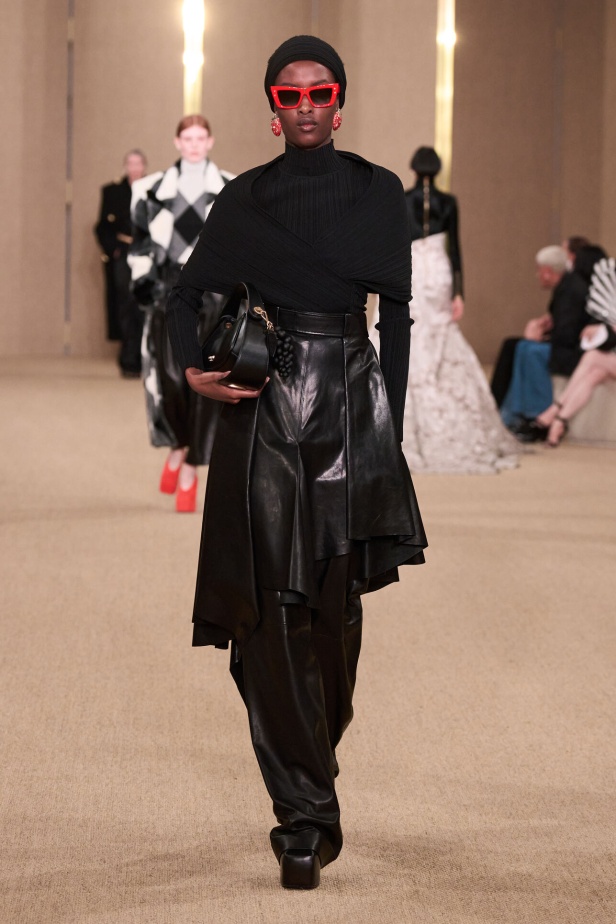 مجموعة Balmain لخريف وشتاء 2024