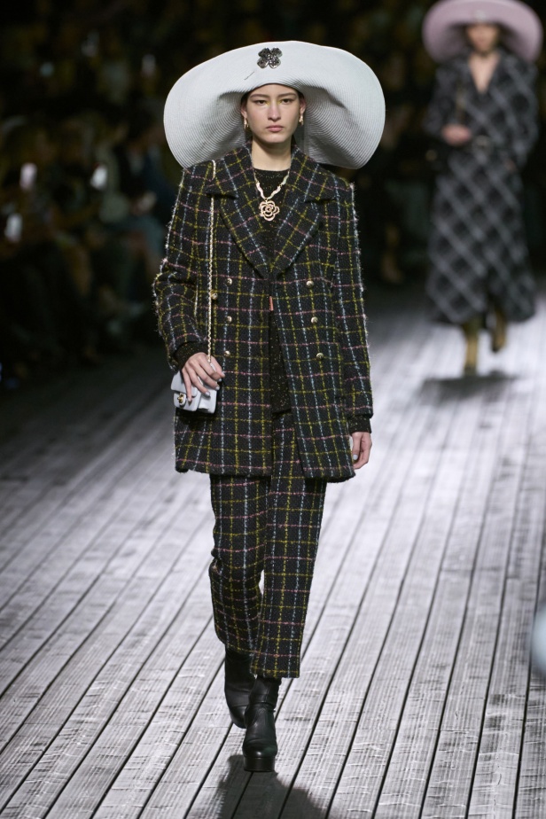 "شانيل" خريف و شتاء 2024