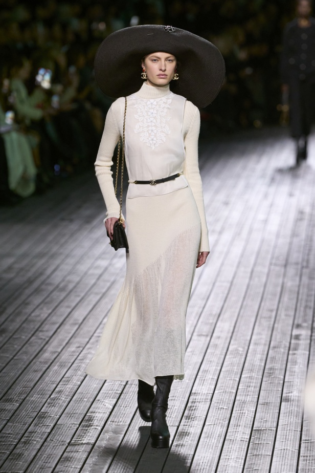 "شانيل" خريف و شتاء 2024