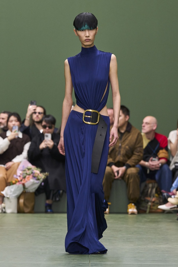 مجموعة Loewe لخريف وشتاء 2024