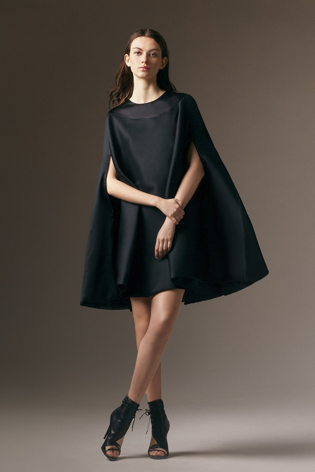 مجموعة Alexis Mabille لخريف وشتاء 2024