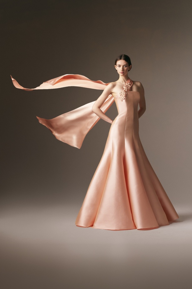 مجموعة Alexis Mabille لخريف وشتاء 2024