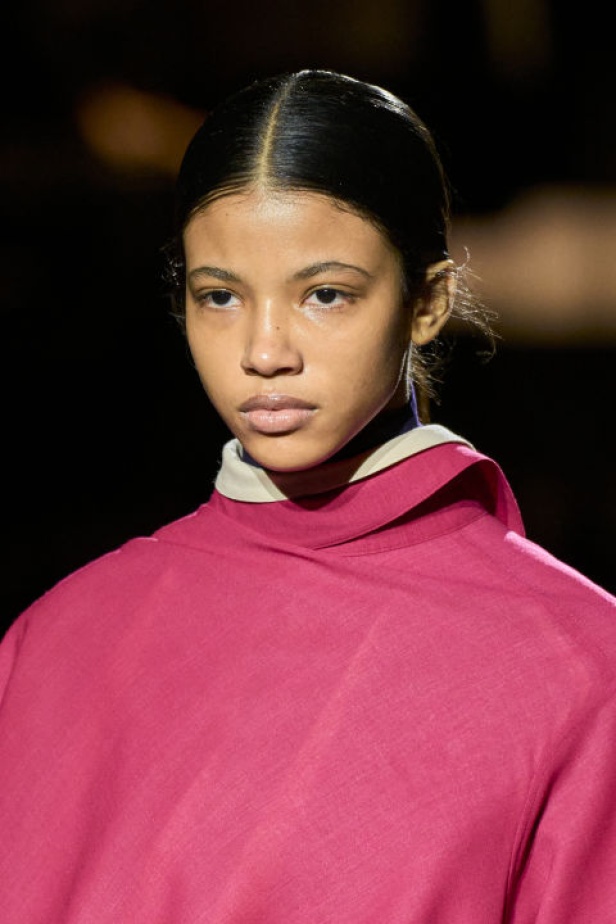 مجموعة Issey Miyake لخريف وشتاء 2024-2025