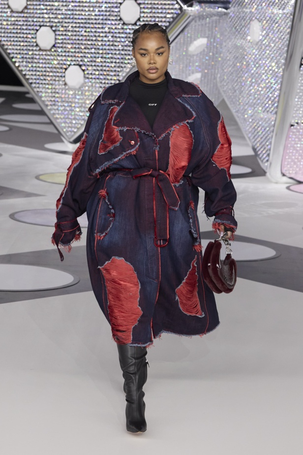 مجموعة Off-White نابضة بالحياة والألوان الصاخبة 