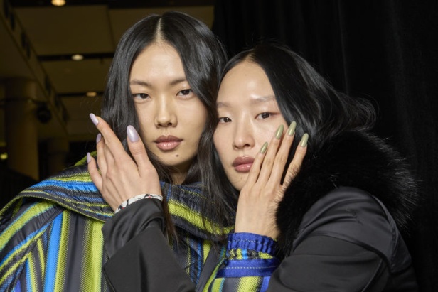 مجموعة Off-White