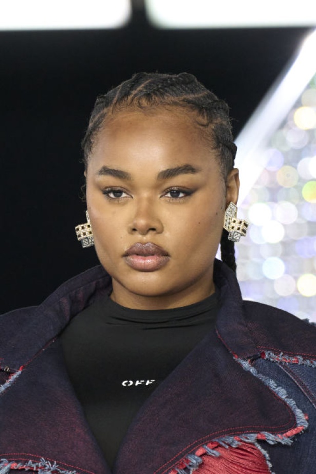 مجموعة Off-White