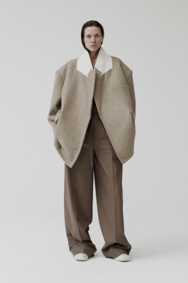 مجموعة Peter Do هدوء وحرفية في التنفيذ