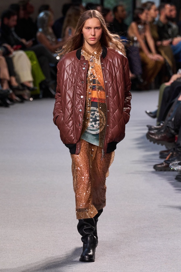 مجموعة Rabanne لموسم خريف وشتاء 2024-2025 في باريس