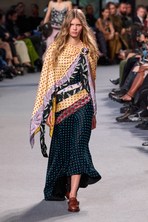 مجموعة Rabanne لموسم خريف وشتاء 2024-2025 في باريس