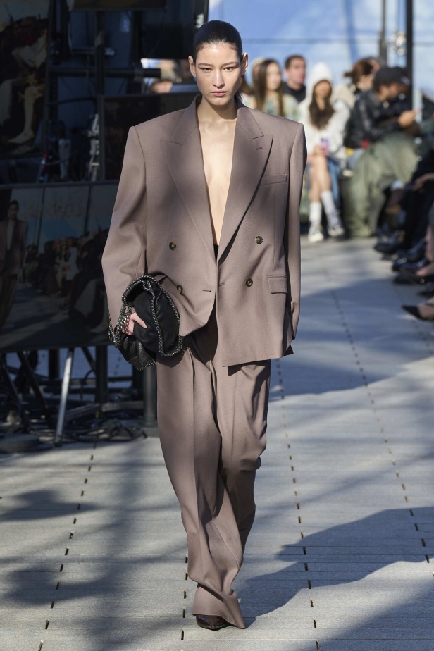 مجموعة  Stella McCartney لخريف 2024