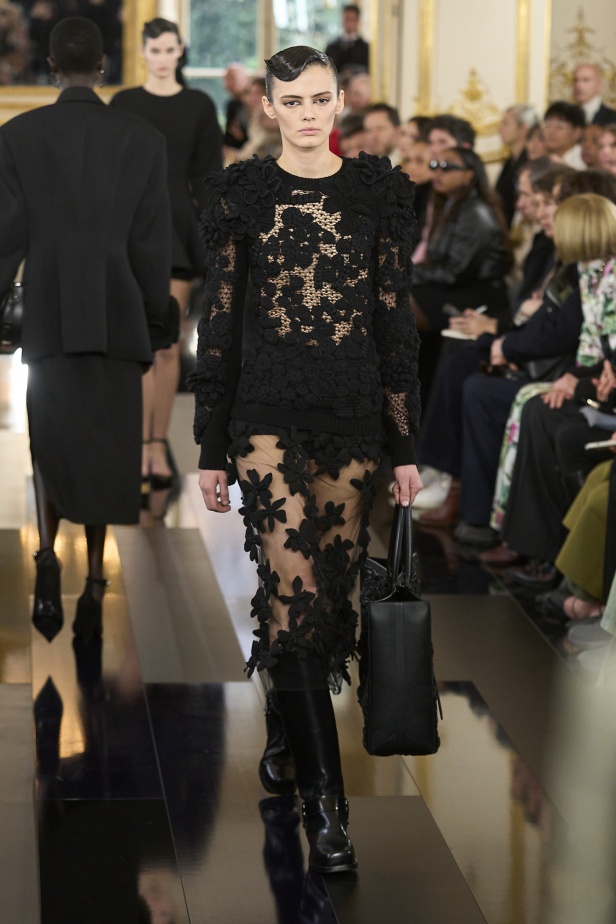 "فالنتينو" خريف و شتاء 2024