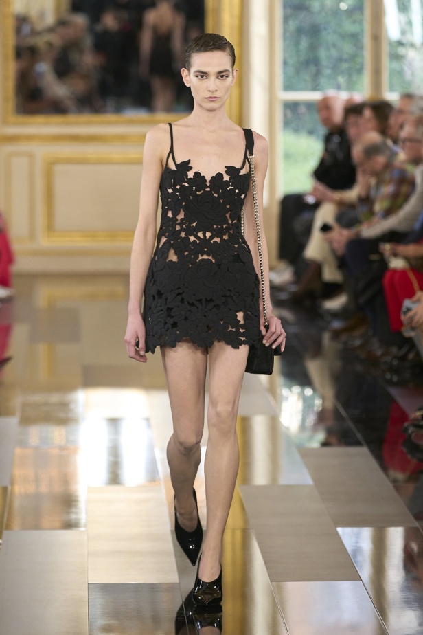 "فالنتينو" خريف و شتاء 2024