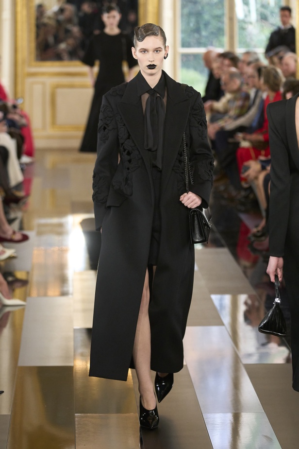 "فالنتينو" خريف و شتاء 2024