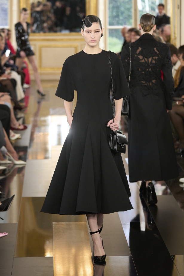 "فالنتينو" خريف و شتاء 2024