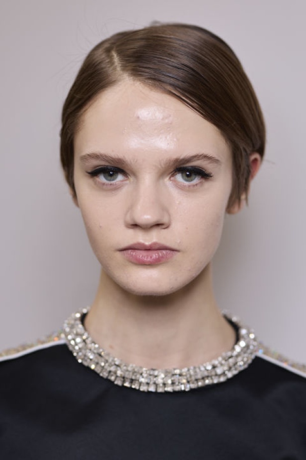 مجموعة Giambattista Valli لخريف وشتاء 2024