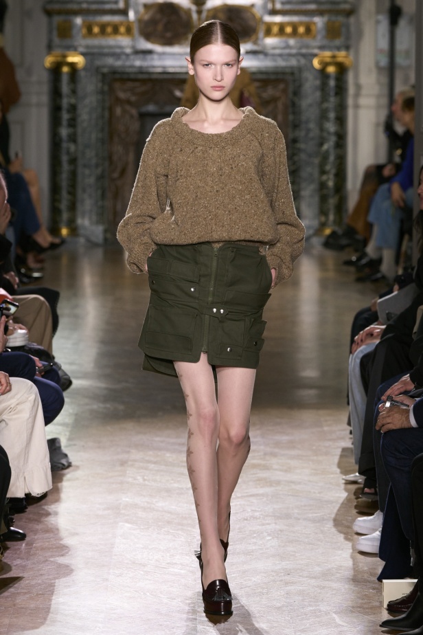 "فيكتوريا بيكهام" خريف و شتاء 2024