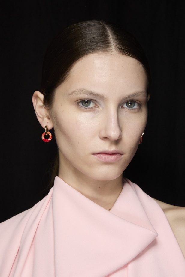 "فيكتوريا بيكهام" خريف و شتاء 2024