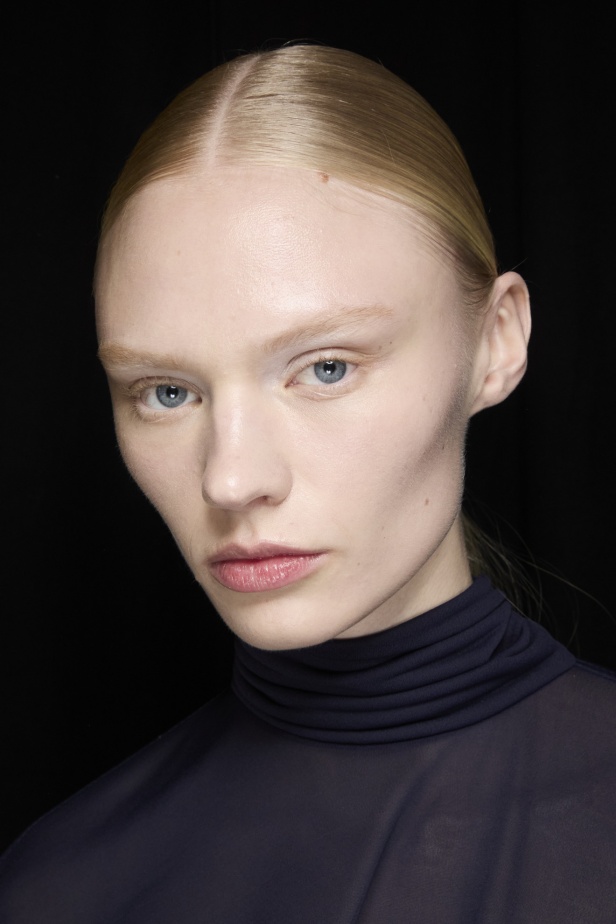 "فيكتوريا بيكهام" خريف و شتاء 2024