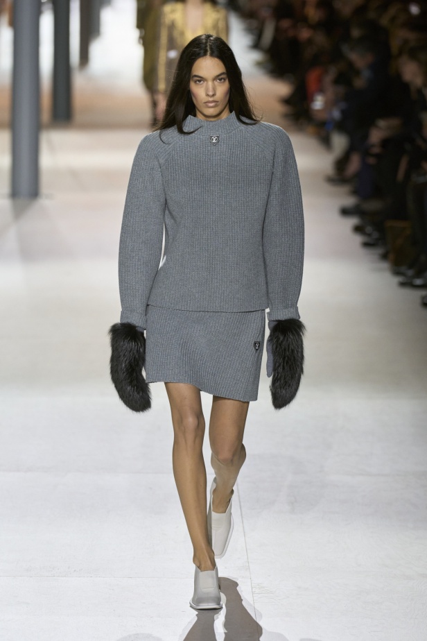 مجموعة Louis Vuitton احتفال بإبداعات Nicolas Ghesquière على مدار 10 سنوات 