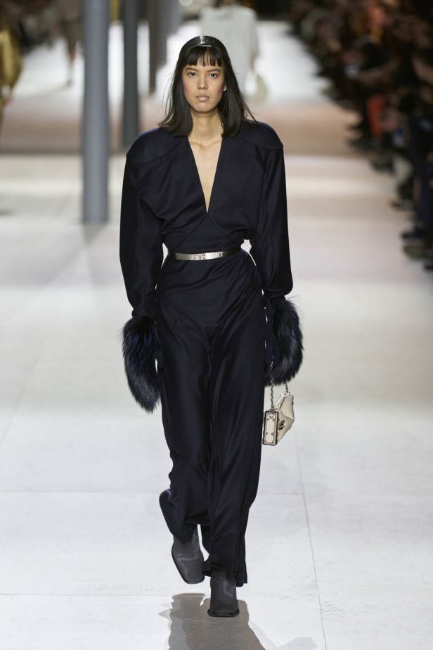 مجموعة Louis Vuitton احتفال بإبداعات Nicolas Ghesquière على مدار 10 سنوات 