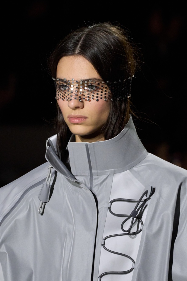 مجموعة Louis Vuitton احتفال بإبداعات Nicolas Ghesquière على مدار 10 سنوات 