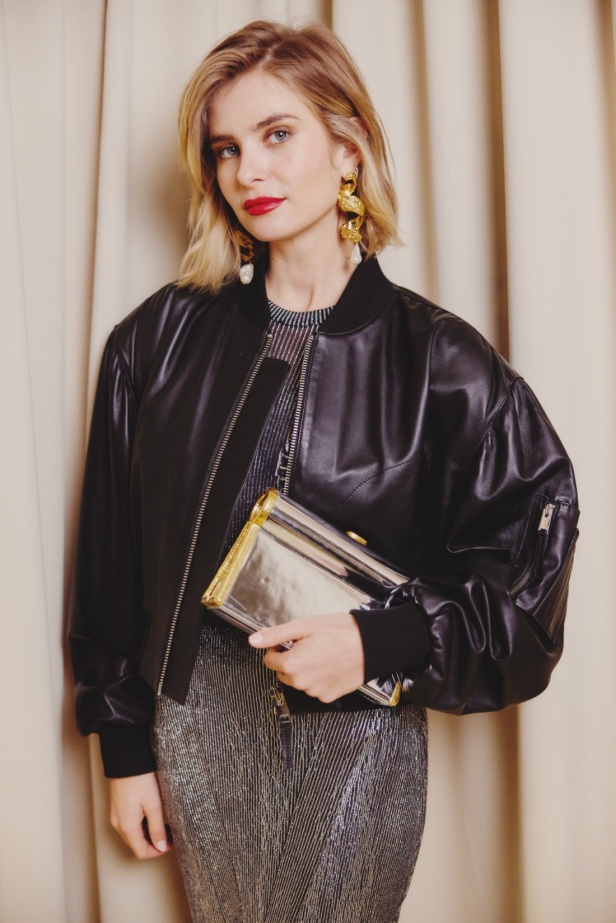 مجموعة Schiaparelli لخريف وشتاء 2024.. فخامة معتادة وعالم من الإبداع