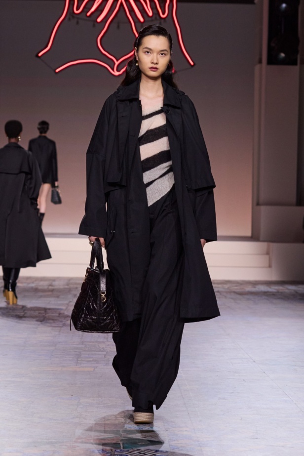 مجموعة ديور Pre-Fall 2024 