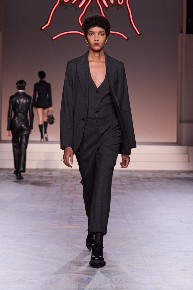 مجموعة ديور Pre-Fall 2024 