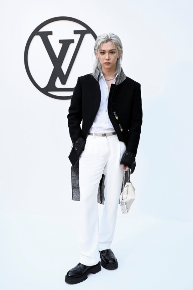 مجموعة Louis Vuitton لـCruise 2025.. تصاميم لافتة مزجت بين الماضي العريق والحداثة