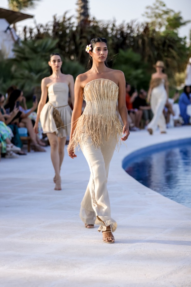 علامة Rebirth تختتم أسبوع البحر الأحمر للموضة بمجموعة مستوحاة من طبيعة المملكة