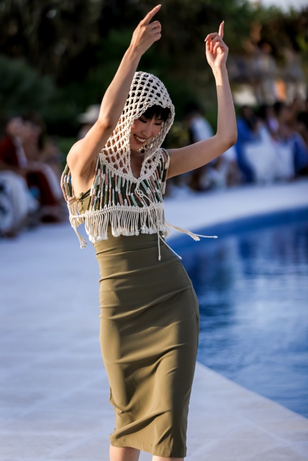 علامة Rebirth تختتم أسبوع البحر الأحمر للموضة بمجموعة مستوحاة من طبيعة المملكة