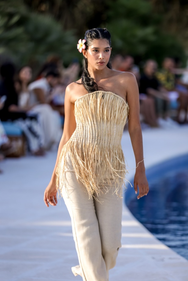 علامة Rebirth تختتم أسبوع البحر الأحمر للموضة بمجموعة مستوحاة من طبيعة المملكة