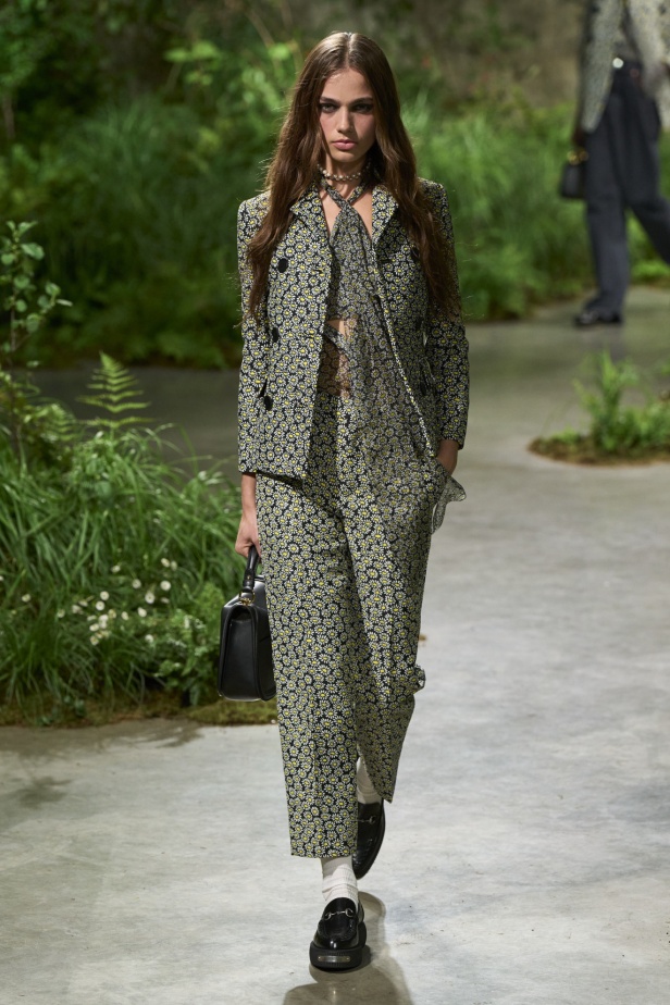 مجموعة Cruise 2025 