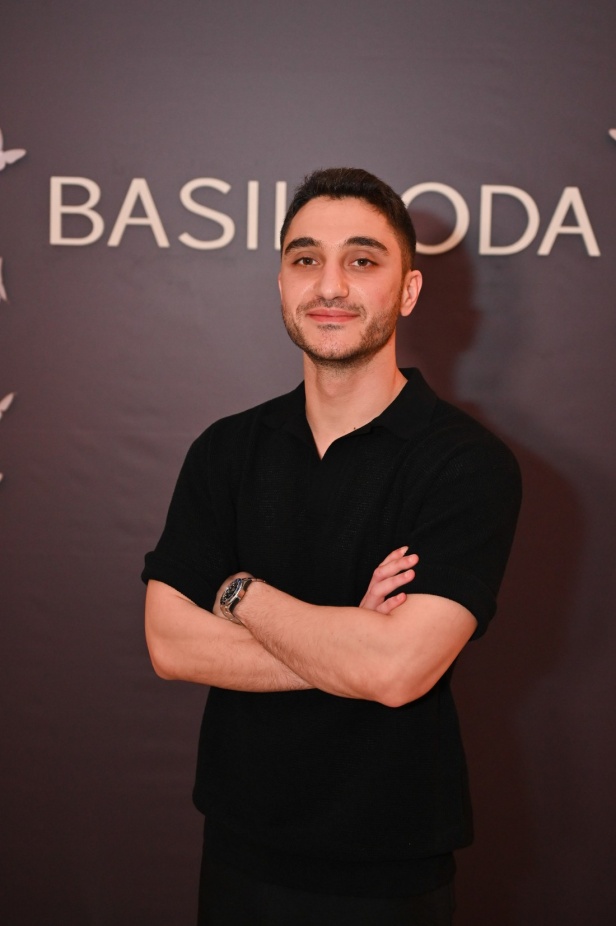 مجموعة "باسيل سودا" للأزياء الراقية لربيع وصيف 2025... جاد سودا لـ"هي": إصرارنا على الابتكار لا يعرف التردد واختيار الفراشات تكريم لوالدي