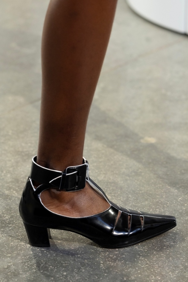 مجموعة Louis Vuitton لـCruise 2025.. تصاميم لافتة مزجت بين الماضي العريق والحداثة