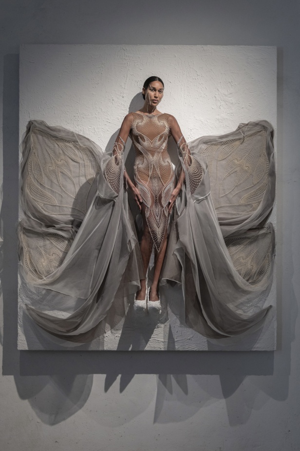 مجموعة Iris van Harpen للهوت كوتور لموسم خريف 2024